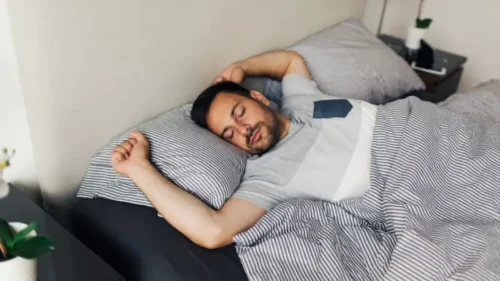 النوم والراحى للجسد