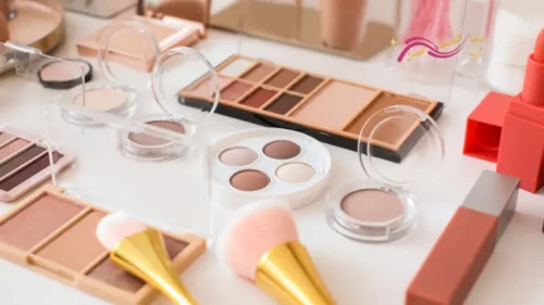 استكشاف جمالك في التفاصيل | أسرار العناية الشاملة